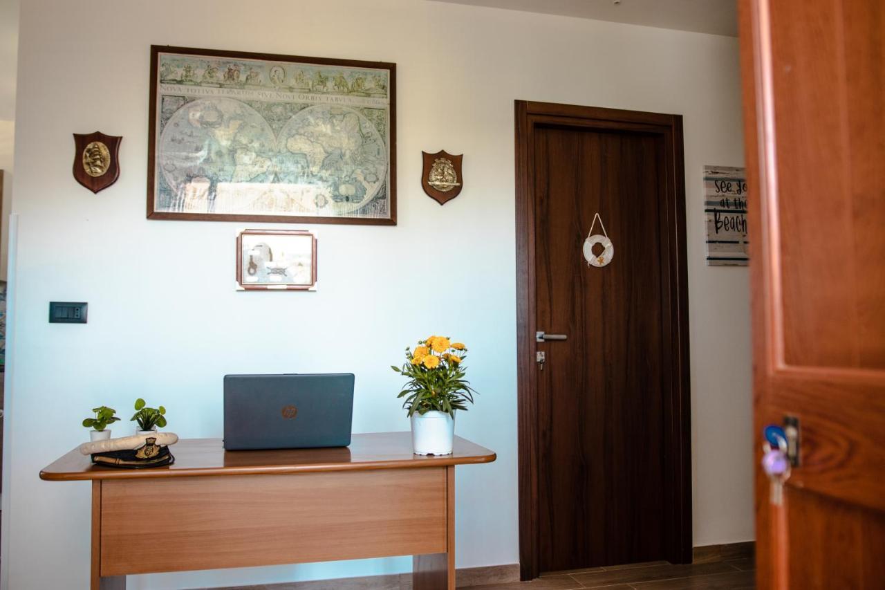Bed and Breakfast Casa Vespucci Isola delle Femmine Exterior foto